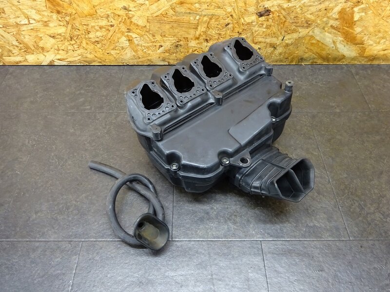 【250505】CBR250RR(MC22-1009)◆ エアクリーナーボックス エアクリボックス エアクリ 【規制前 | 中古バイクパーツ通販・買取　ジャンクヤード鳥取　JunkYard