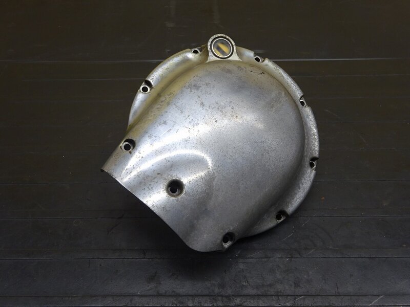 【250623】W650(EJ650A-032)◆ クラッチカバー エンジンカバー右 削れ有 ※エンジンパーツ【検索：W400 EJ400A | 中古バイクパーツ通販・買取　ジャンクヤード鳥取　JunkYard