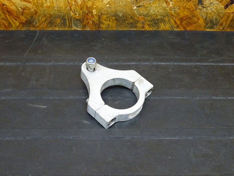 【250717】◇ ステアリングダンパーブラケット ステダン ステアリングダンパーステー メーターステー Φ37mm | 中古バイクパーツ通販・買取　ジャンクヤード鳥取　JunkYard