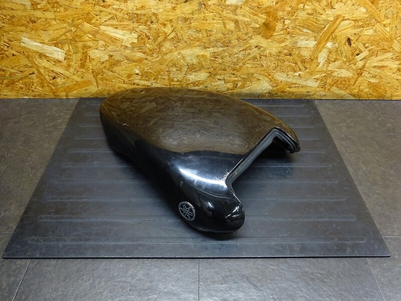 【250817】V-MAX1200(3UF-009)◆ タンクカバー ダミータンクカバー 錆/凹み有 【VMAX | 中古バイクパーツ通販・買取　ジャンクヤード鳥取　JunkYard