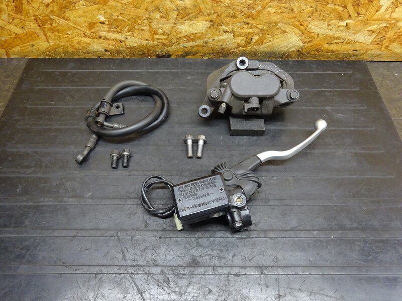 【250902】SR400(RH16J-011)◆ フロントブレーキセット フロントブレーキキャリパー ブレーキマスターシリンダー 【ファイナルエディション | 中古バイクパーツ通販・買取　ジャンクヤード鳥取　JunkYard