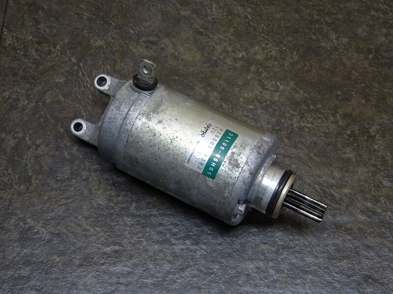 【251217】スカイウェイブ250(CJ46A-114)◆ セルモーター セルスターター スターターモーター 異音有 ※エンジンパーツ | 中古バイクパーツ通販・買取　ジャンクヤード鳥取　JunkYard