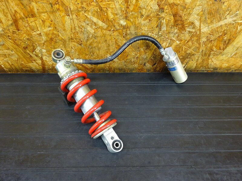 【251224】NSR250R SP(MC28-1100)◇ リアサスペンション リアサス リアショック リヤサス SHOWA ※検:MC21 【流用車外し | 中古バイクパーツ通販・買取　ジャンクヤード鳥取　JunkYard