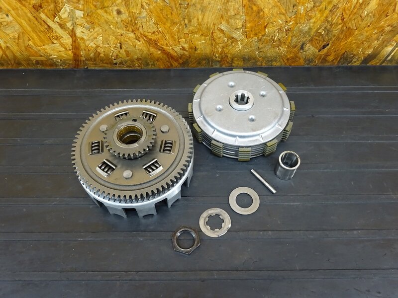 【251228】ST400 テンプター(NK43A-100)◇ クラッチ クラッチハウジング アウター/インナーハウジング ※エンジンパーツ | 中古バイクパーツ通販・買取　ジャンクヤード鳥取　JunkYard