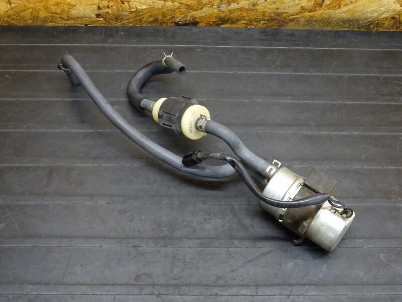 【260113】ドラッグスター400C(VH01J-028)◆ 燃料ポンプ ガソリンポンプ フューエルポンプ 【クラシック イモビ付 | 中古バイクパーツ通販・買取　ジャンクヤード鳥取　JunkYard