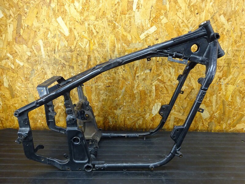 【260116】バルカン400(VN400A-017)◆ 書付中古フレーム メインフレーム 溶接/加工/削れ有 | 中古バイクパーツ通販・買取　ジャンクヤード鳥取　JunkYard