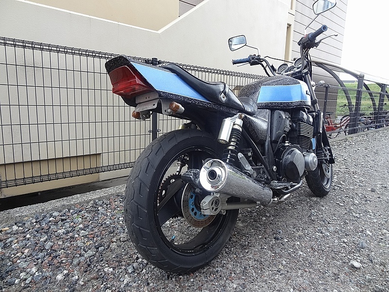 ZRX400 シート 1753 カワサキ 純正  バイク 部品 ZR400E シートバンド 修復素材や張替ベースに 品薄 希少品 車検 Genuine:22324136