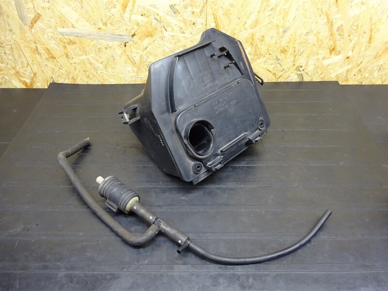 【250719】CB223S(MC40-1102)◆ エアクリーナーボックス エアクリボックス エアクリ AI | 中古バイクパーツ通販・買取　ジャンクヤード鳥取　JunkYard