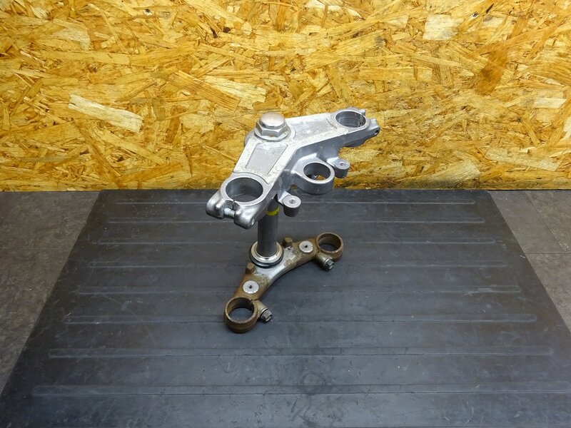 【250807】GB400TT(NC20-1011)◆ ステムセット アンダーブラケット トップブリッジ 【検索:GB500TT | 中古バイクパーツ通販・買取　ジャンクヤード鳥取　JunkYard