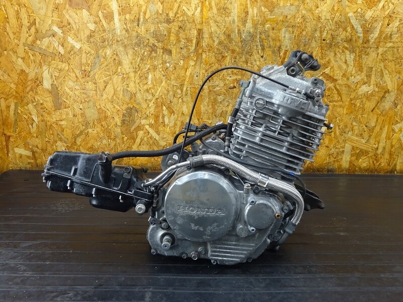 【250915】GB400TT(NC20-1011)● 中古エンジン 始動確認後取外し!! ジェネレーター セルモーター 圧縮11(kg/cm2) 腐食有 【検索:GB500TT | 中古バイクパーツ通販・買取　ジャンクヤード鳥取　JunkYard