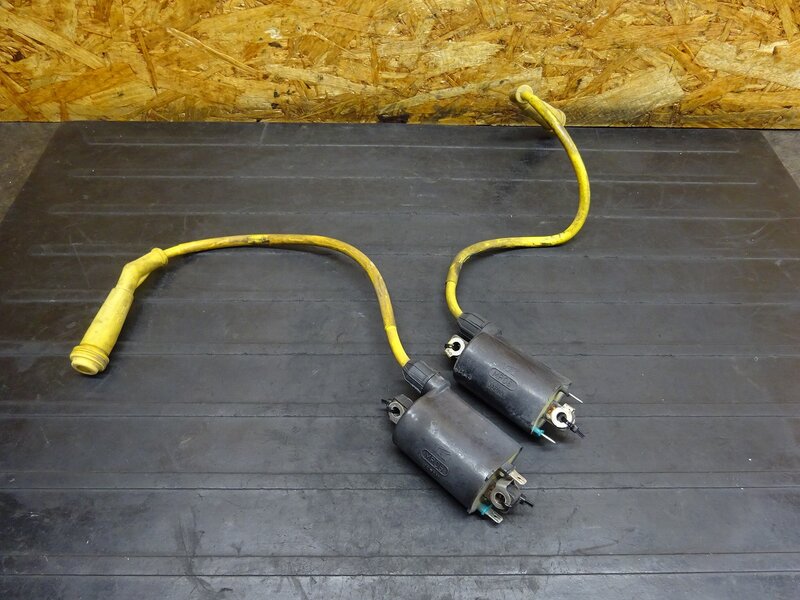 【251033】マグナ250(MC29-1500)◆ イグニッションコイル プラグコード プラグキャップ 【V-TWIN | 中古バイクパーツ通販・買取　ジャンクヤード鳥取　JunkYard