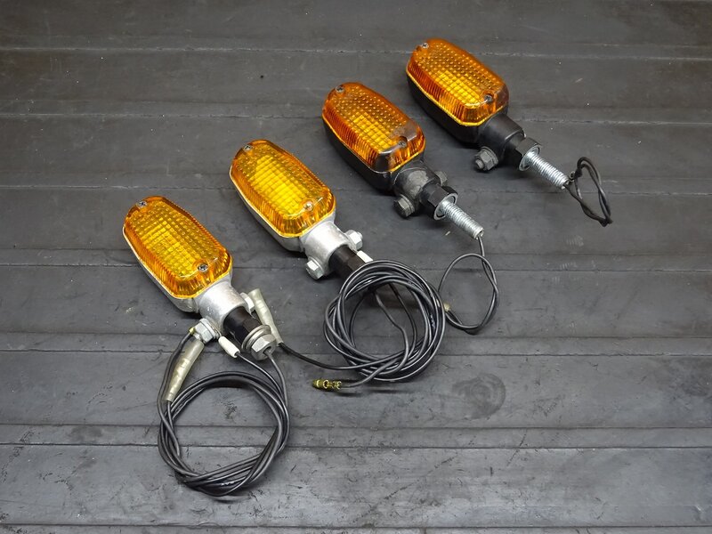 【251118】KDX200SR(DX200G-004)◆ 社外ウインカー4個セット 250型ウインカー CGC H282 ウインカーレンズ オレンジ 【検索:125 220 250 | 中古バイクパーツ通販・買取　ジャンクヤード鳥取　JunkYard