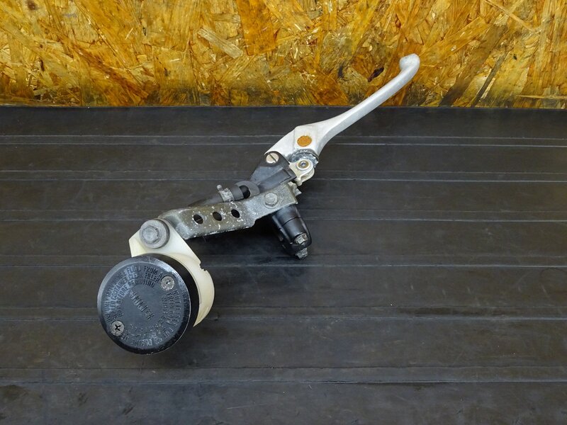 【251224】NSR250R SP(MC28-1100)◇ ブレーキマスターシリンダー ブレーキマスター Φ14 別体 固着/劣化有 ※検:MC21 【流用車外し | 中古バイクパーツ通販・買取　ジャンクヤード鳥取　JunkYard