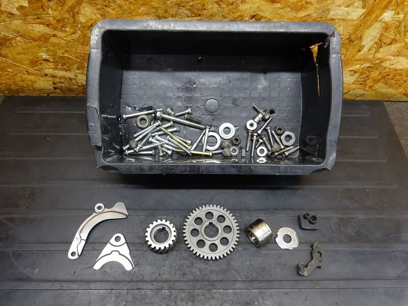 【260103】SDR200(2TV-000)◆ エンジンボルトセット ギア ギヤ ※エンジンパーツ | 中古バイクパーツ通販・買取　ジャンクヤード鳥取　JunkYard