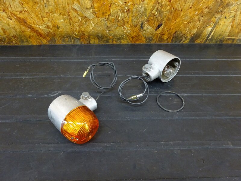 【260120】SR400(1JR-342)◇ 社外ウインカーセット(2) ウィンカー アルミボディ CGC CB72タイプ 【検:SR500 1JN 2J2 2H6 | 中古バイクパーツ通販・買取　ジャンクヤード鳥取　JunkYard