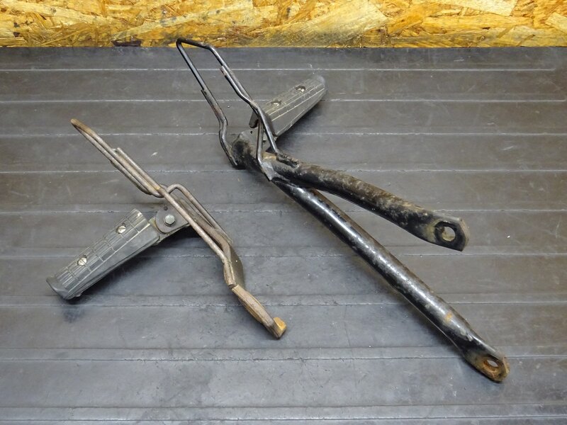 【260302】SR400(1JR-302)◆ タンデムステップ左右セット バックステップ用 ペグ 削れ有 【検:SR500 1JN 2J2 2H6 | 中古バイクパーツ通販・買取　ジャンクヤード鳥取　JunkYard