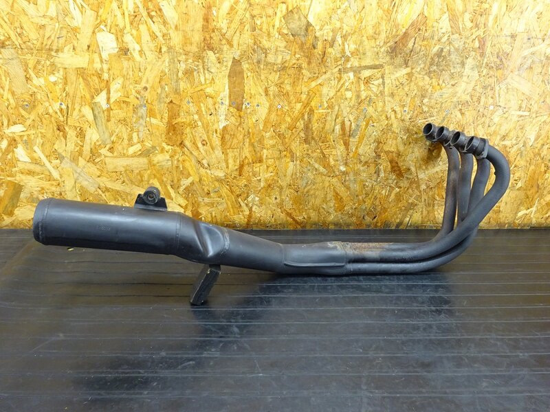 【260313】GSX250S(GJ76A-103)◇ 純正マフラー エキパイ サイレンサー SUZUKI 45D0 錆/凹み有 【刀 カタナ | 中古バイクパーツ通販・買取　ジャンクヤード鳥取　JunkYard