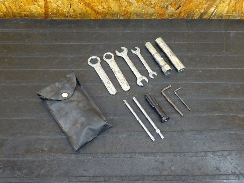 【250516】ST400 テンプター(NK43A-100)◇ 車載工具 車載ツール 【TEMPTER | 中古バイクパーツ通販・買取　ジャンクヤード鳥取　JunkYard