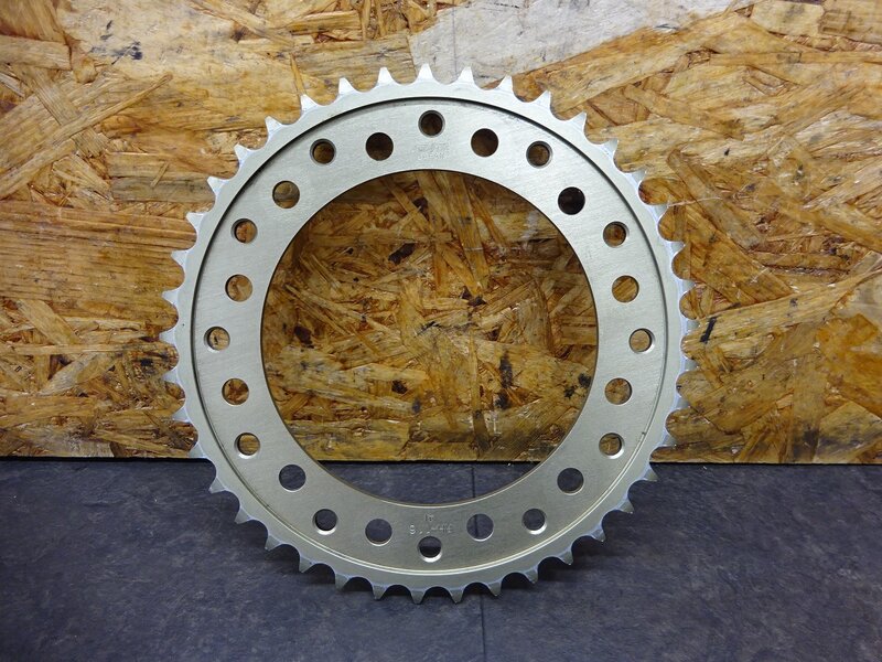 【250614】CBR1000RR SP(SC59-1600)◆ 社外スプロケット サンスター SUNSTAR RH-116 41T 【後期 | 中古バイクパーツ通販・買取　ジャンクヤード鳥取　JunkYard