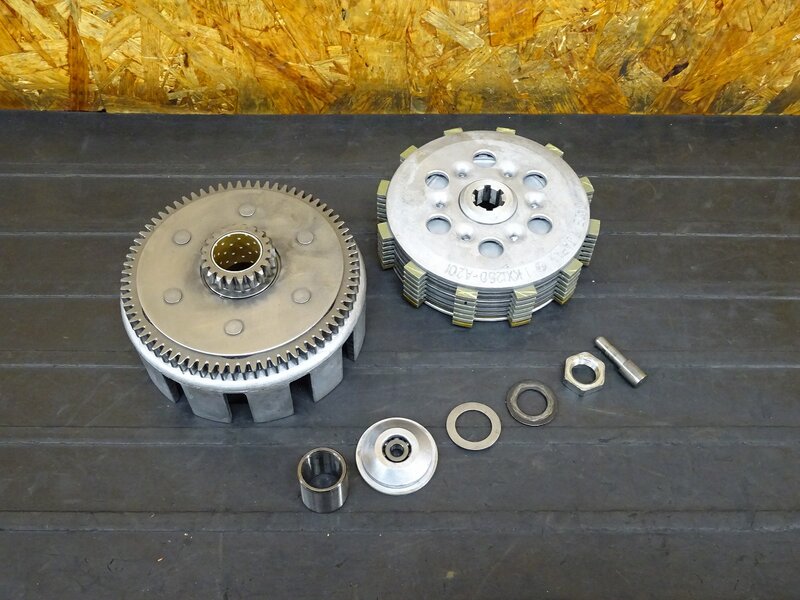 【250734】KDX125SR(DX125A-001)◇ クラッチ クラッチハウジング インナー/アウターハウジング ※エンジンパーツ ※検索:200 220 250 | 中古バイクパーツ通販・買取　ジャンクヤード鳥取　JunkYard