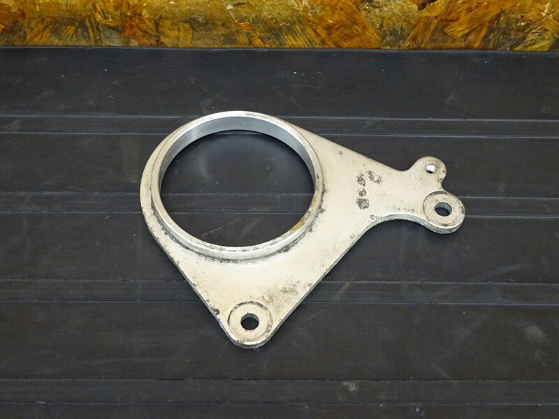 【250922】ブロス400(NC25-1000)◇ リアキャリパーサポート リヤ 【BROS ブロス650 | 中古バイクパーツ通販・買取　ジャンクヤード鳥取　JunkYard