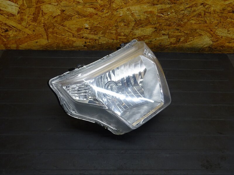 【250936】ダンク(AF74-1004)◆ ヘッドライト ヘッドライトユニット | 中古バイクパーツ通販・買取　ジャンクヤード鳥取　JunkYard