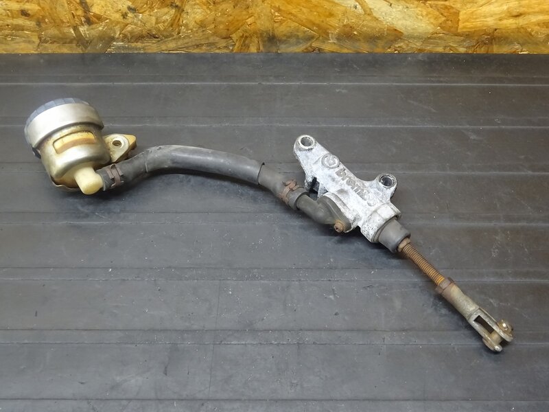 【251110】SRX400(3VN-086)■ リアブレーキマスターシリンダー ブレンボ 【SRX600 | 中古バイクパーツ通販・買取　ジャンクヤード鳥取　JunkYard