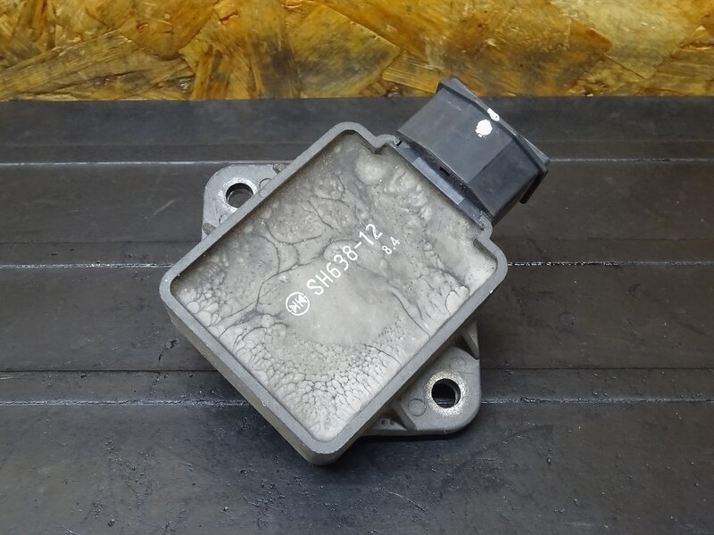 【251121】VTR1000F(SC36-1100)■ レギュレーター レギュレター 【ファイアーストーム | 中古バイクパーツ通販・買取　ジャンクヤード鳥取　JunkYard