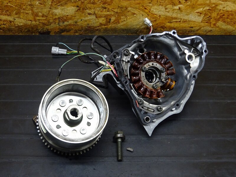 【251219】セロー225W(4JG-116)◆ ジェネレーター ピックアップコイル フライホイール ※エンジンパーツ【検索：TW225 1KH DG08J | 中古バイクパーツ通販・買取　ジャンクヤード鳥取　JunkYard