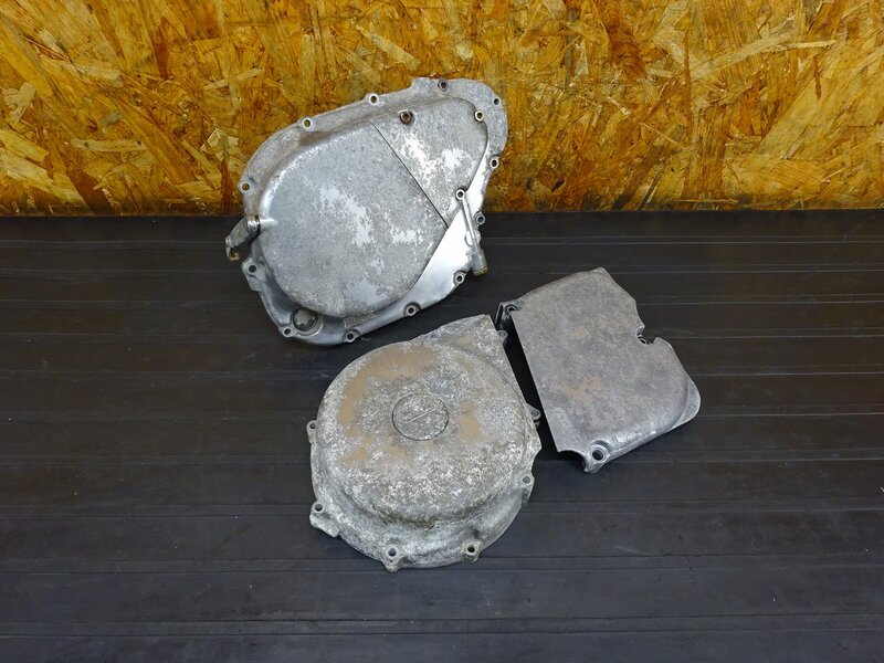 【251228】ST400 テンプター(NK43A-100)◇ エンジンカバーセット クラッチカバー ジェネレーターカバー スプロケカバー ※エンジンパーツ | 中古バイクパーツ通販・買取　ジャンクヤード鳥取　JunkYard