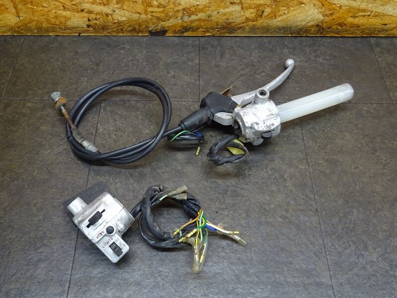 【260106】MD90(MD90-1924)◆ ハンドルスイッチ左右セット スイッチボックス 【郵政カブ | 中古バイクパーツ通販・買取　ジャンクヤード鳥取　JunkYard