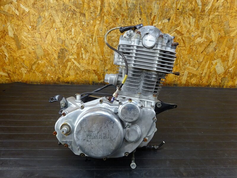 【260202】SR400(1JR-334)◆ 中古エンジン 始動確認後取り外し!! ジェネレーター セルモーター 削れ有 【検:SR500 1JN 2J2 2H6 | 中古バイクパーツ通販・買取　ジャンクヤード鳥取　JunkYard