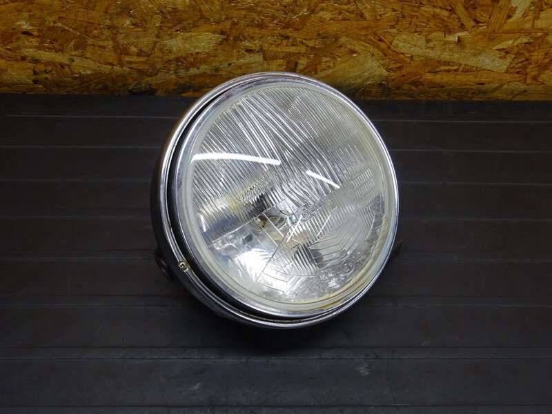 【260306】CB400SF Vtec2(NC39-1044)◆ 社外ヘッドライト レンズ シビエ CIBIE ヘッドライトケース 約180mm 【SPEC2 スペック2 | 中古バイクパーツ通販・買取　ジャンクヤード鳥取　JunkYard