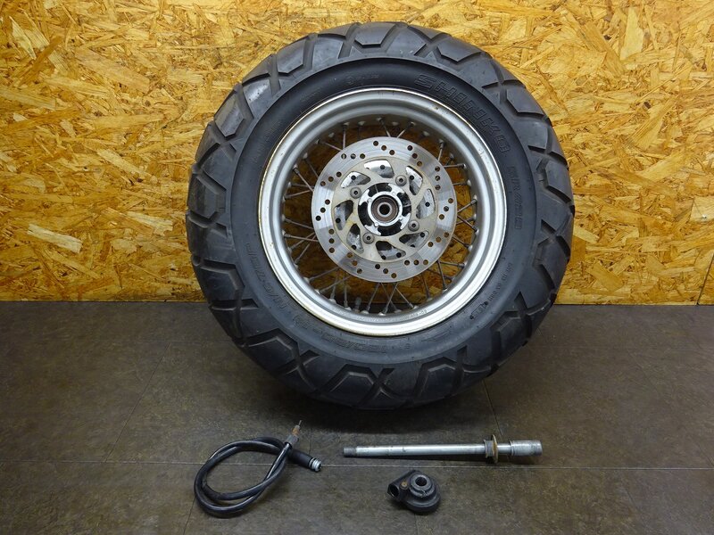 【260307】バンバン200(NH41A-100)◆ フロントホイール 14×4.50 ワイドホイール ビックフット ファットワイド 太足 フレ有 【VanVan | 中古バイクパーツ通販・買取　ジャンクヤード鳥取　JunkYard