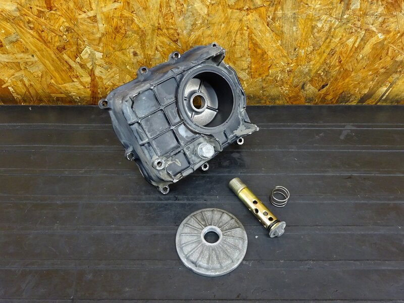 【260316】VT250F(MC08-1018)◇ オイルパン オイルフィルターカバー ※エンジンパーツ 【丸フレーム | 中古バイクパーツ通販・買取　ジャンクヤード鳥取　JunkYard