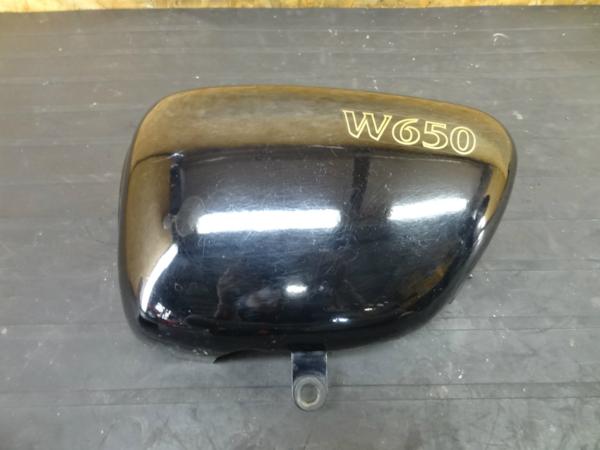 【150914】W650(EJ650A)◆サイドカバー 左 カウル 外装 | 中古バイクパーツ通販・買取　ジャンクヤード鳥取　JunkYard