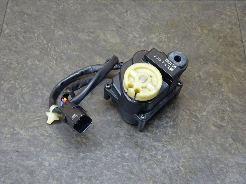 【250614】CBR1000RR SP(SC59-1600)◆ 排気デバイス サーボモーター 【後期 | 中古バイクパーツ通販・買取　ジャンクヤード鳥取　JunkYard