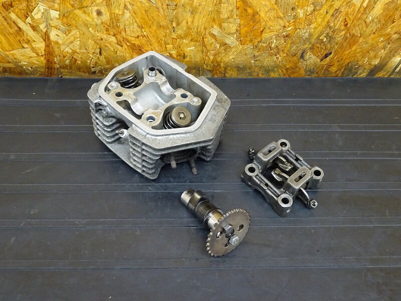 【250917】エイプ50(AC16-1005)◇ シリンダーヘッド ホルダー 社外カムシャフト ハイカム? ※エンジンパーツ 【検索:APE エイプ100 XR50 | 中古バイクパーツ通販・買取　ジャンクヤード鳥取　JunkYard