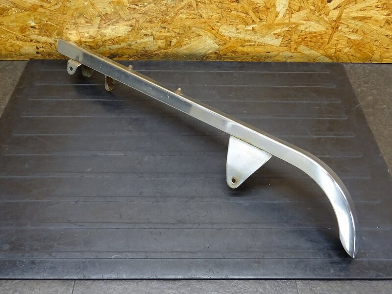 【250928】レブル250(MC13-1903)◆ チェーンカバー チェーンガード 錆有 【最終型 | 中古バイクパーツ通販・買取　ジャンクヤード鳥取　JunkYard