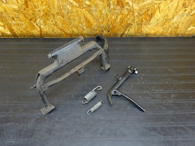 【251007】マジェスティ250(SG20J-020)◇ スタンドセット センタースタンド サイドスタンド スプリング 【’14 | 中古バイクパーツ通販・買取　ジャンクヤード鳥取　JunkYard