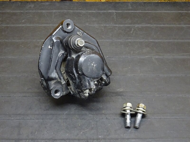 【251013】XS650SP(447-904)◆ フロントブレーキキャリパー 【SPL スペシャル ※検索：3G5 TX650 | 中古バイクパーツ通販・買取　ジャンクヤード鳥取　JunkYard