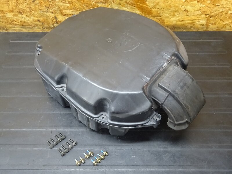 【251121】VTR1000F(SC36-1100)■ エアクリーナーボックス エアクリボックス エアクリ 【ファイアーストーム | 中古バイクパーツ通販・買取　ジャンクヤード鳥取　JunkYard