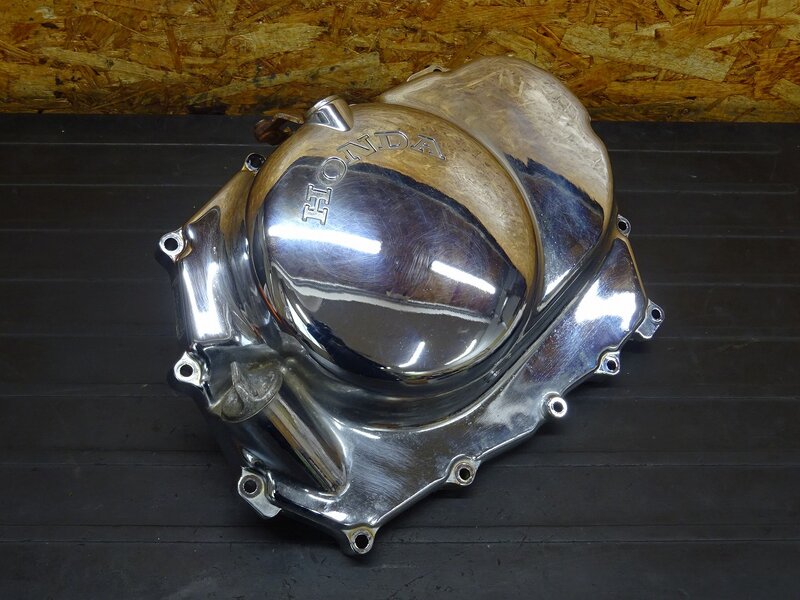 【251211】スティード400(NC26-1441)◆ クラッチカバー エンジンカバー右 ※エンジンパーツ | 中古バイクパーツ通販・買取　ジャンクヤード鳥取　JunkYard