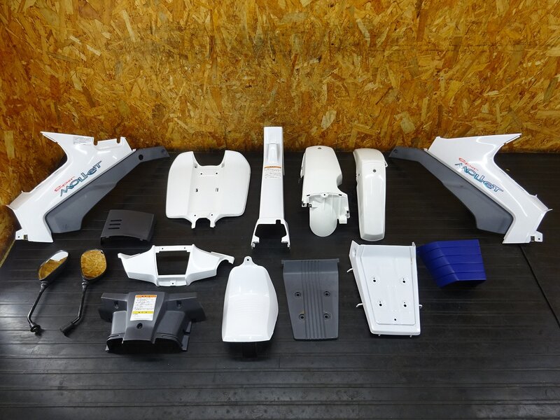 【251225】スーパーモレ(FA14B-133)◆ 外装セット サイドカバー/カウル レッグシールド フェンダー 【FA14A モレット 1105km外し | 中古バイクパーツ通販・買取　ジャンクヤード鳥取　JunkYard