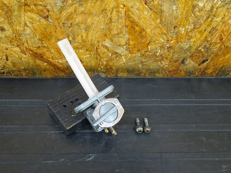 【260120】SR400(1JR-342)◇ 燃料コック ガソリンコック フューエルコック 【検:SR500 1JN 2J2 2H6 | 中古バイクパーツ通販・買取　ジャンクヤード鳥取　JunkYard