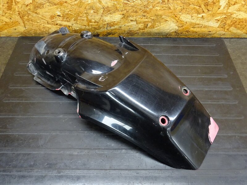 【260207】CRM250R(MD24-1405)◆ リアフェンダー 色塗り/カット加工有 | 中古バイクパーツ通販・買取　ジャンクヤード鳥取　JunkYard