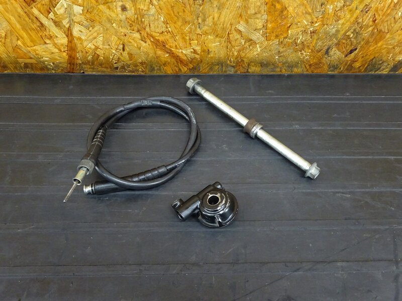 【260308】CRM50(AD13-1100)◇ スピードメーターギア メーターギヤ フロントアクスルシャフト 【後期 検:CRM80 | 中古バイクパーツ通販・買取　ジャンクヤード鳥取　JunkYard