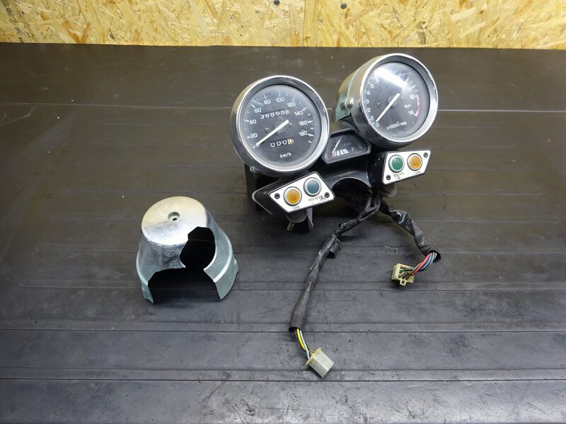 【250723】XJR400R(4HM-056)◆ スピードメーター タコメーター インジケーターランプ 基盤 36865km 破損有 部品取りに | 中古バイクパーツ通販・買取　ジャンクヤード鳥取　JunkYard