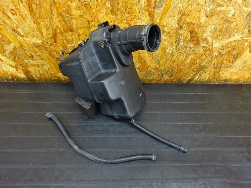 【250805】ST400 テンプター(NK43A-100)◇ エアクリーナーボックス エアクリボックス エアクリ 【TEMPTER | 中古バイクパーツ通販・買取　ジャンクヤード鳥取　JunkYard