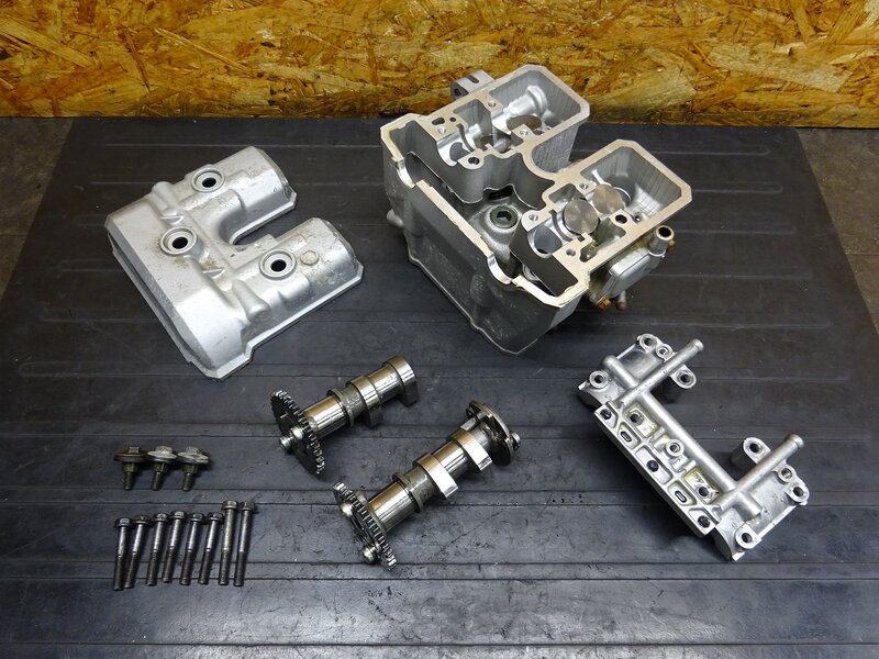 【251107】KLX250(LX250E-A05)◆ シリンダーヘッドセット シリンダーヘッドカバー カムシャフト ※エンジンパーツ【04’ Dトラッカー | 中古バイクパーツ通販・買取　ジャンクヤード鳥取　JunkYard